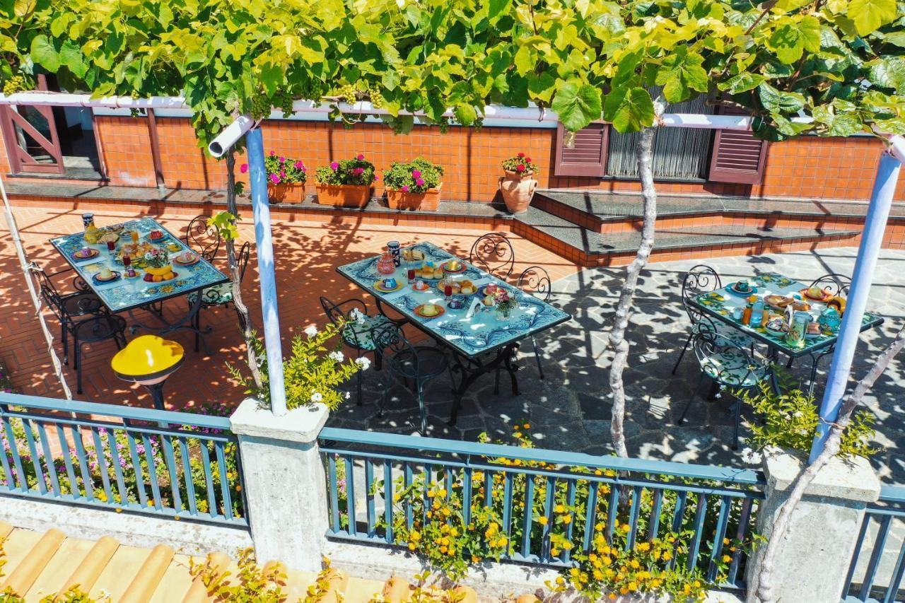 Hotel Roccia Fiorita à Furore Extérieur photo