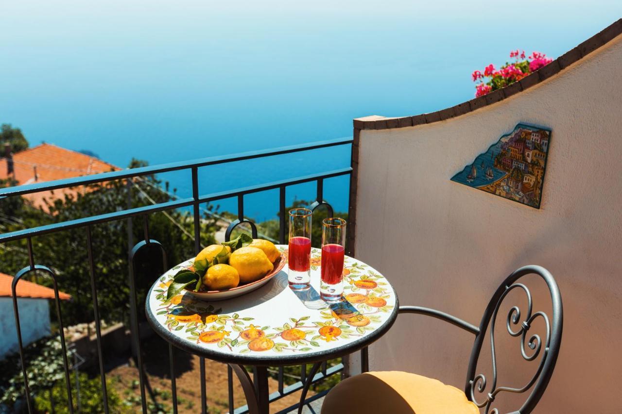 Hotel Roccia Fiorita à Furore Extérieur photo
