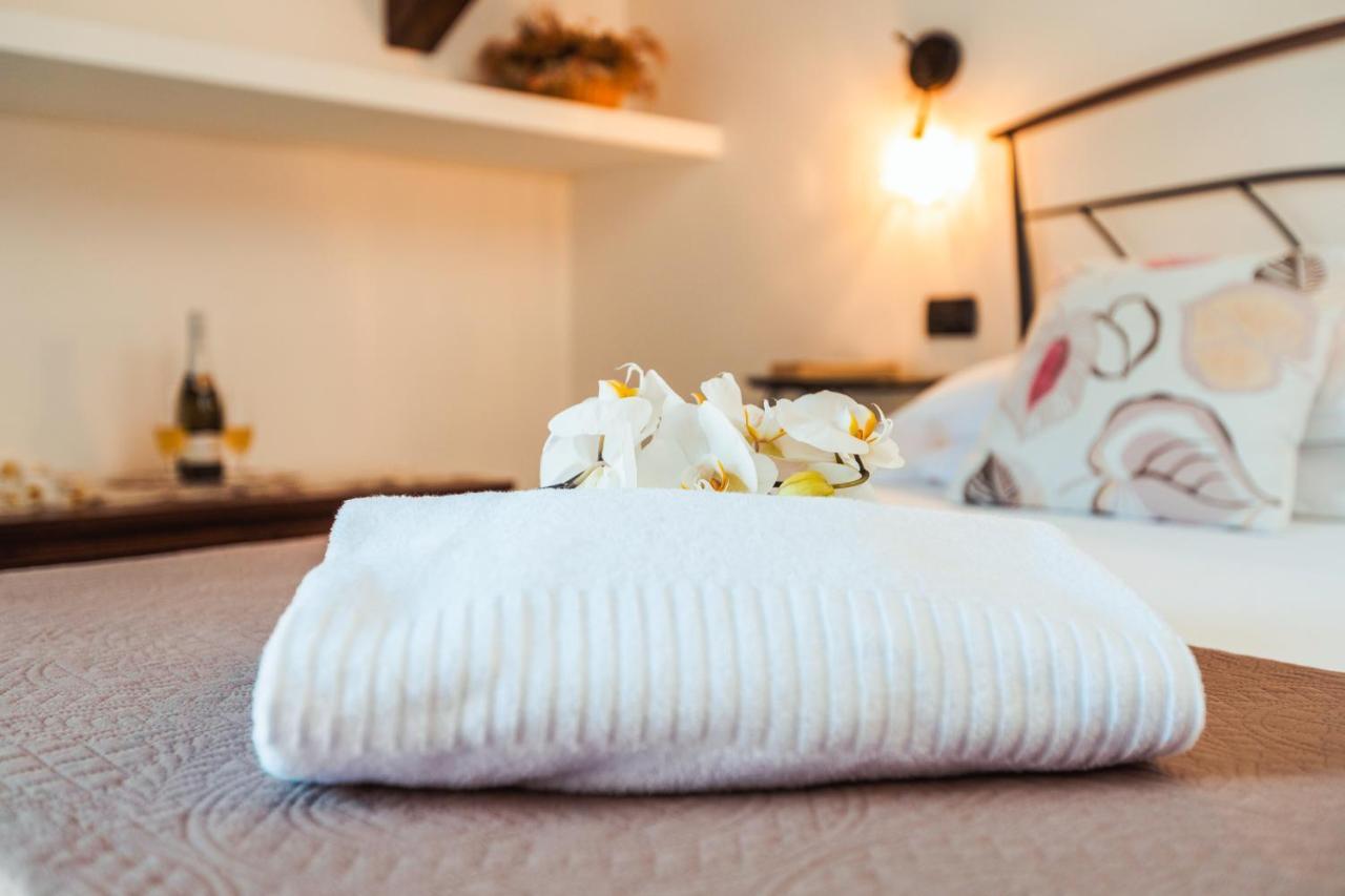 Hotel Roccia Fiorita à Furore Extérieur photo