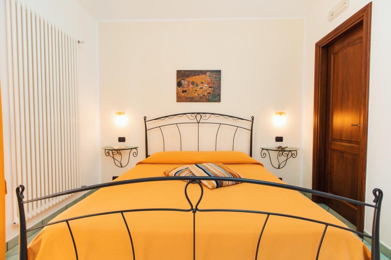 Hotel Roccia Fiorita à Furore Extérieur photo