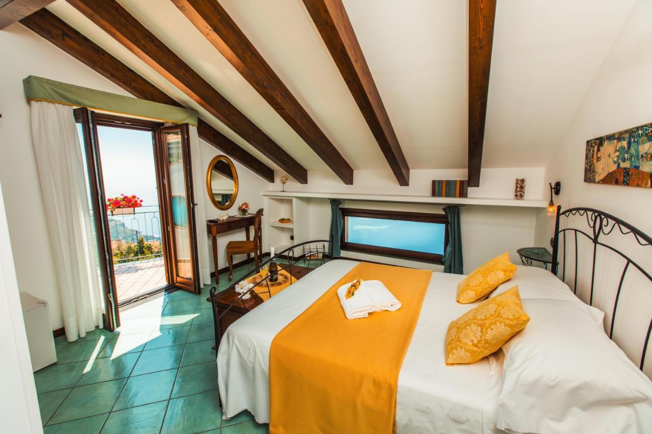 Hotel Roccia Fiorita à Furore Extérieur photo